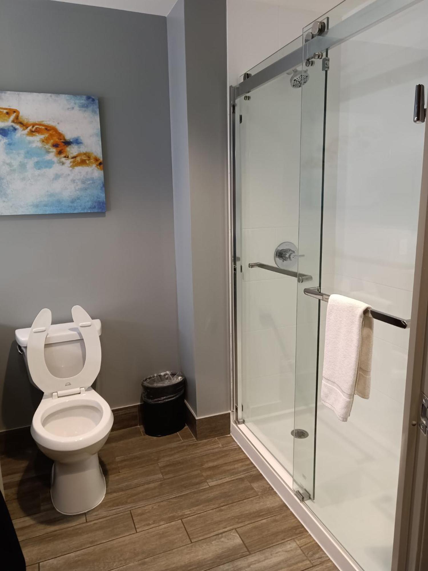 La Quinta Inn & Suites By Wyndham باردستاون المظهر الخارجي الصورة